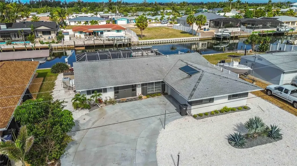 4012 99th Street W Bradenton FL 34210