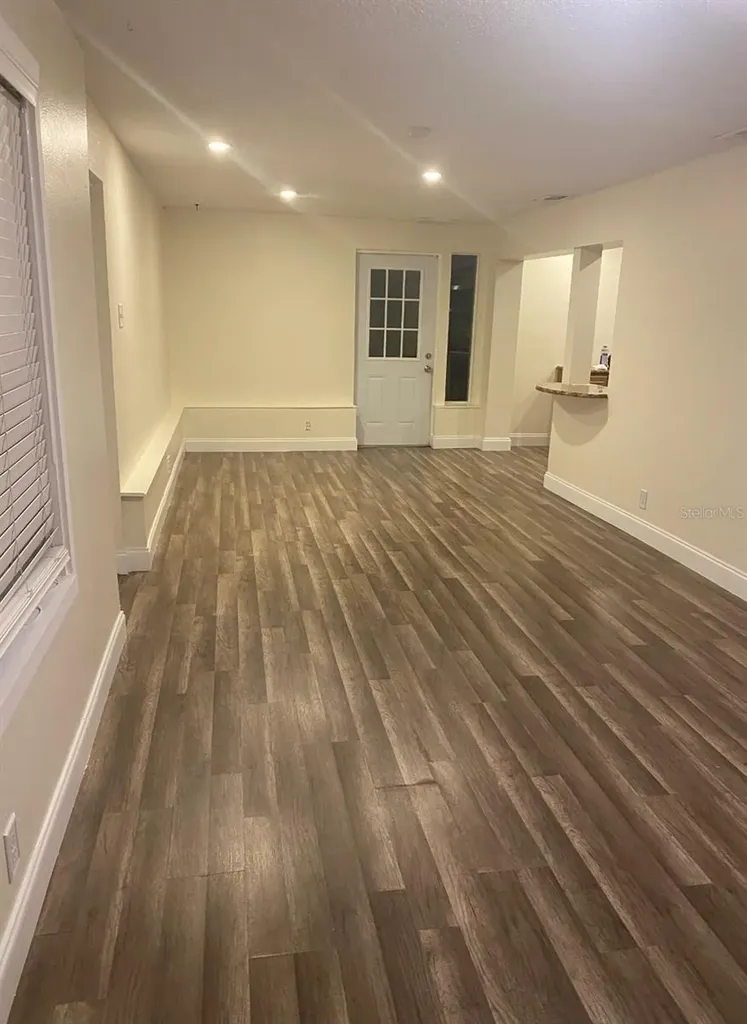 5973 Mckee Lake Drive N St Petersburg FL 33709