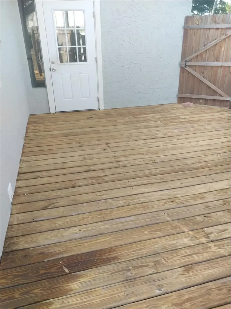 5973 Mckee Lake Drive N St Petersburg FL 33709