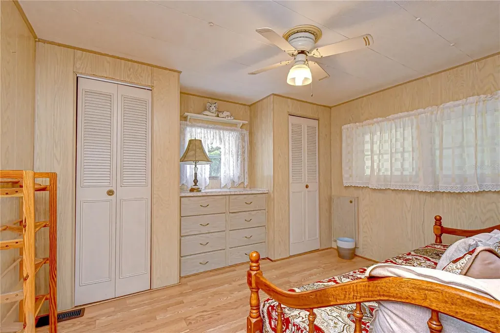 37248 Kinkaid Drive Zephyrhills FL 33541