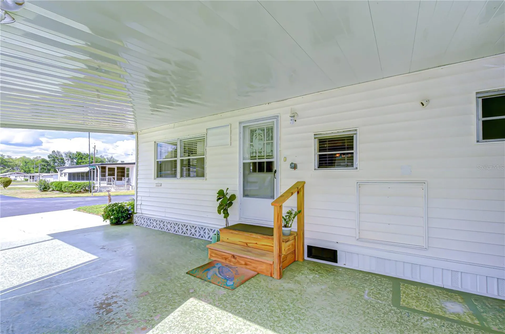 37248 Kinkaid Drive Zephyrhills FL 33541