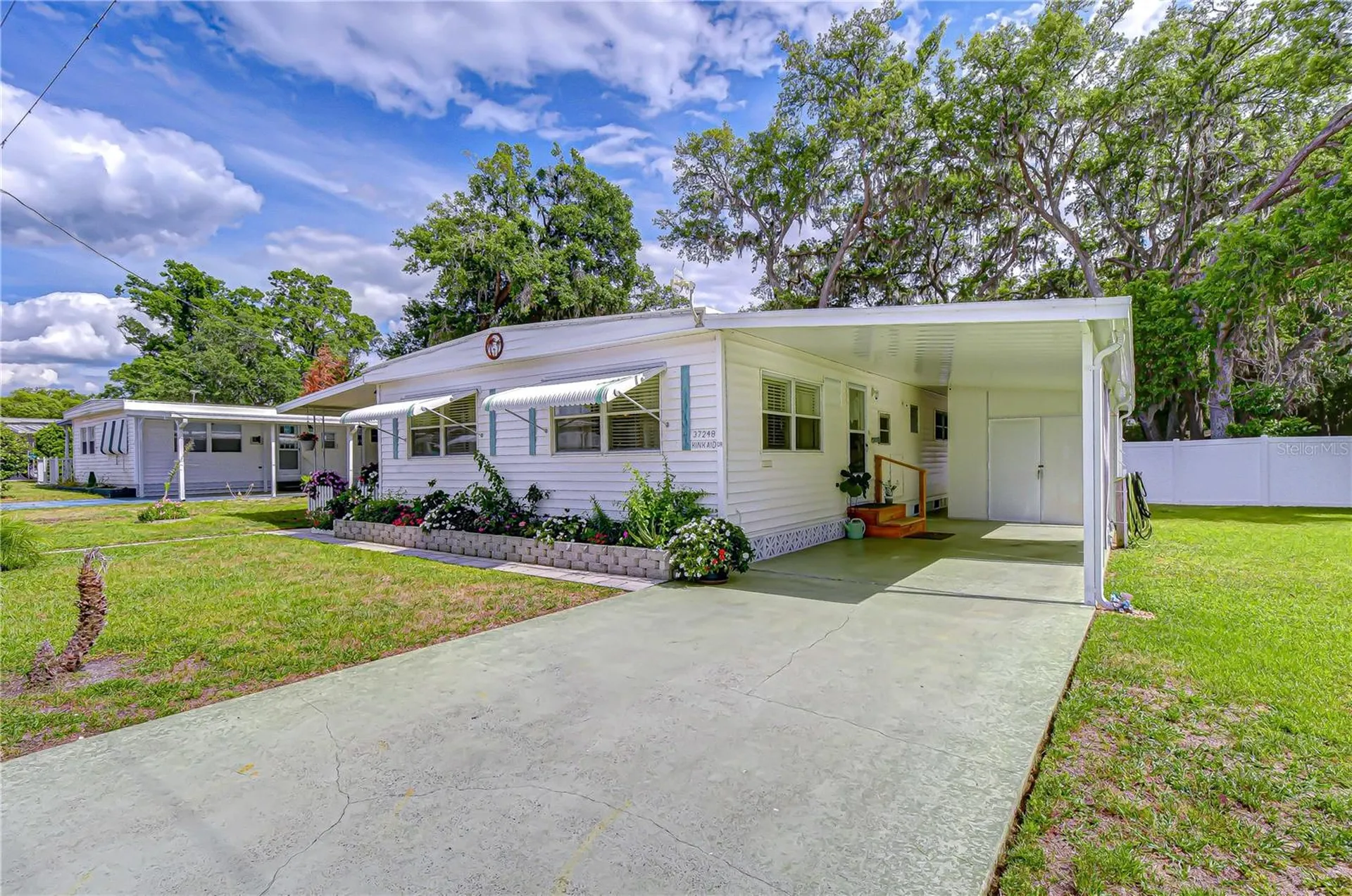 37248 Kinkaid Drive Zephyrhills FL 33541