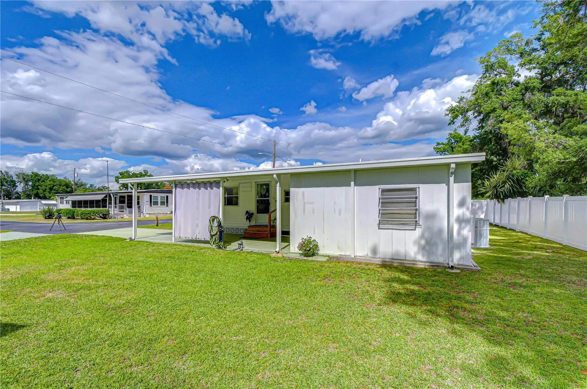 37248 Kinkaid Drive Zephyrhills FL 33541