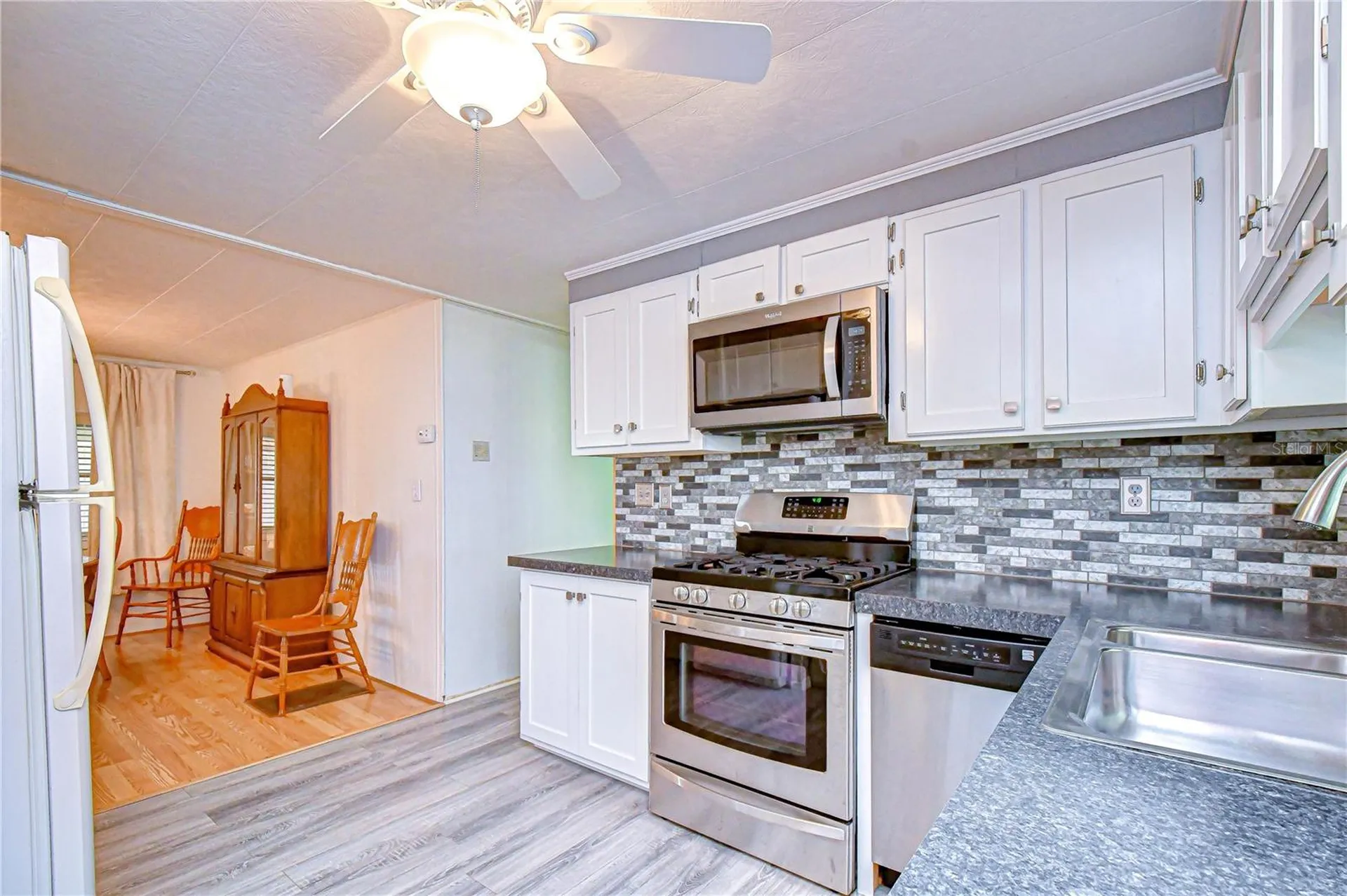 37248 Kinkaid Drive Zephyrhills FL 33541