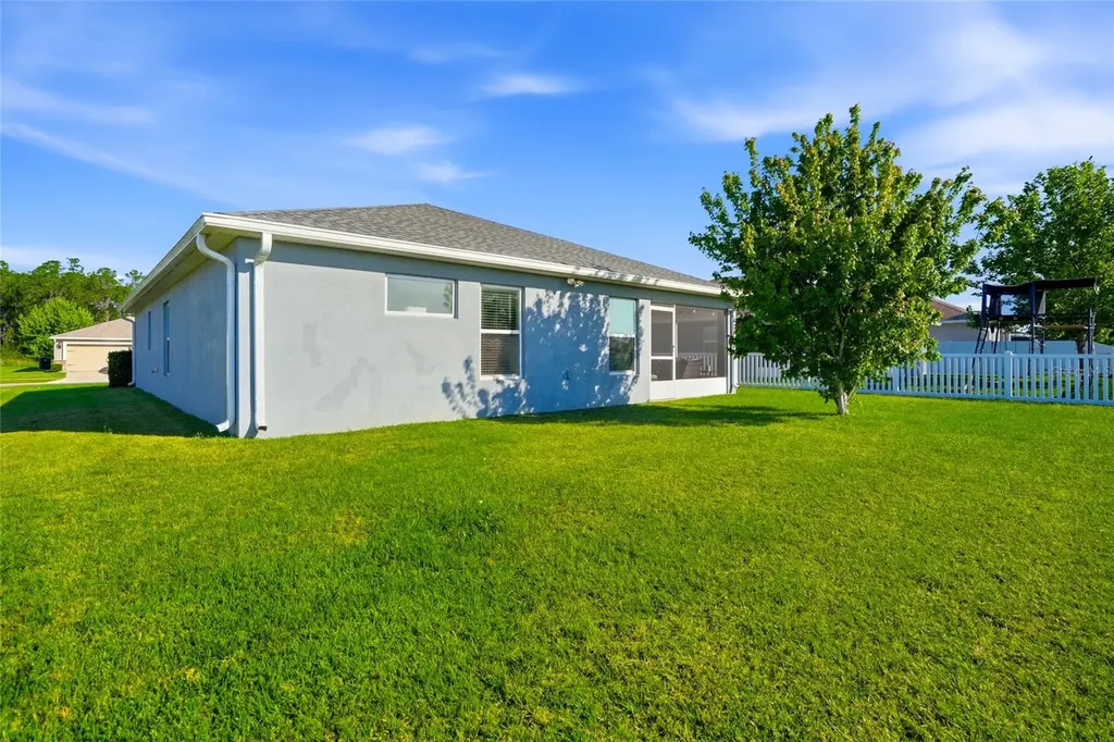 6872 Gideon Circle Zephyrhills FL 33541