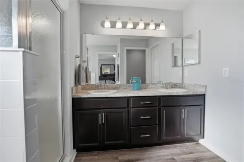 6872 Gideon Circle Zephyrhills FL 33541