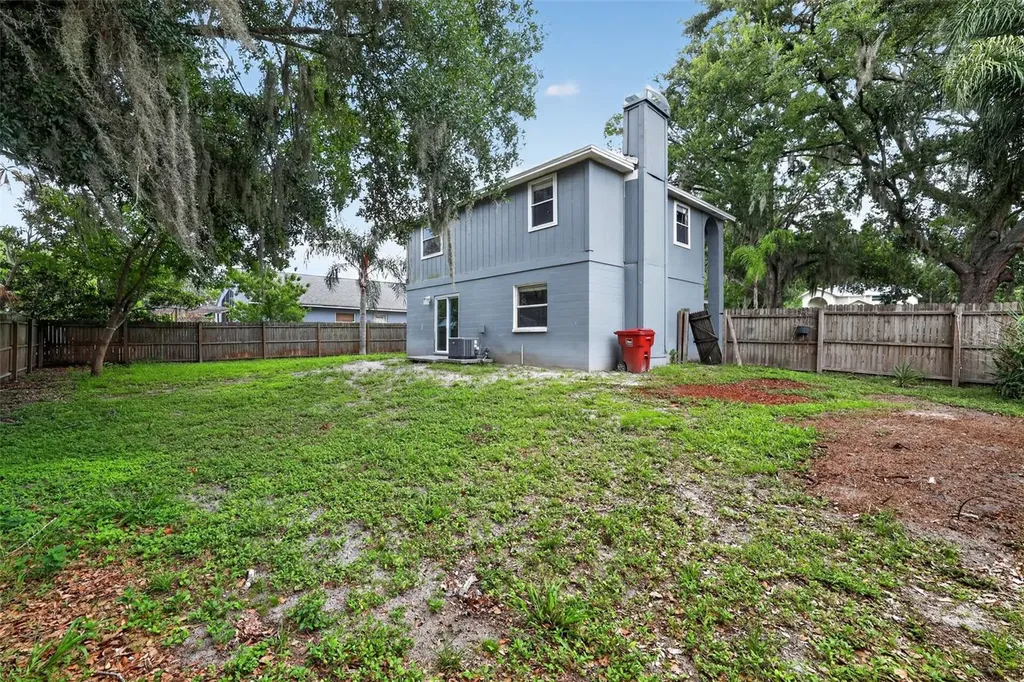 303 Sugar Creek Drive Plant City FL 33563
