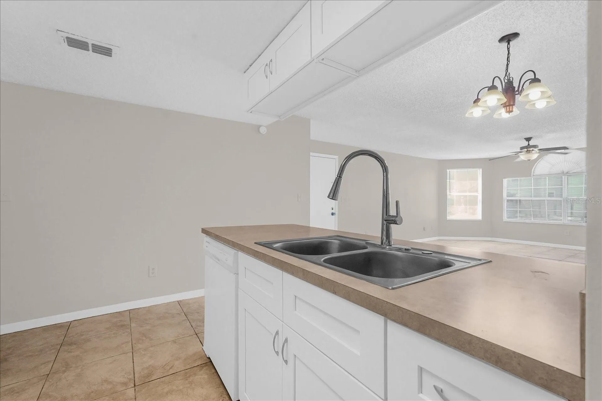 2731 N Poinciana Boulevard Kissimmee FL 34746