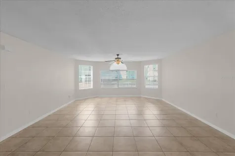 2731 N Poinciana Boulevard Kissimmee FL 34746