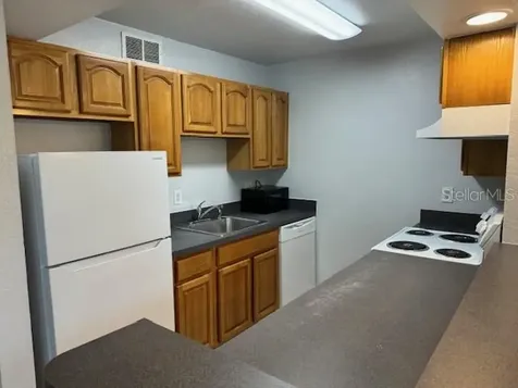 900 S Peninsula Drive Daytona Beach FL 32118