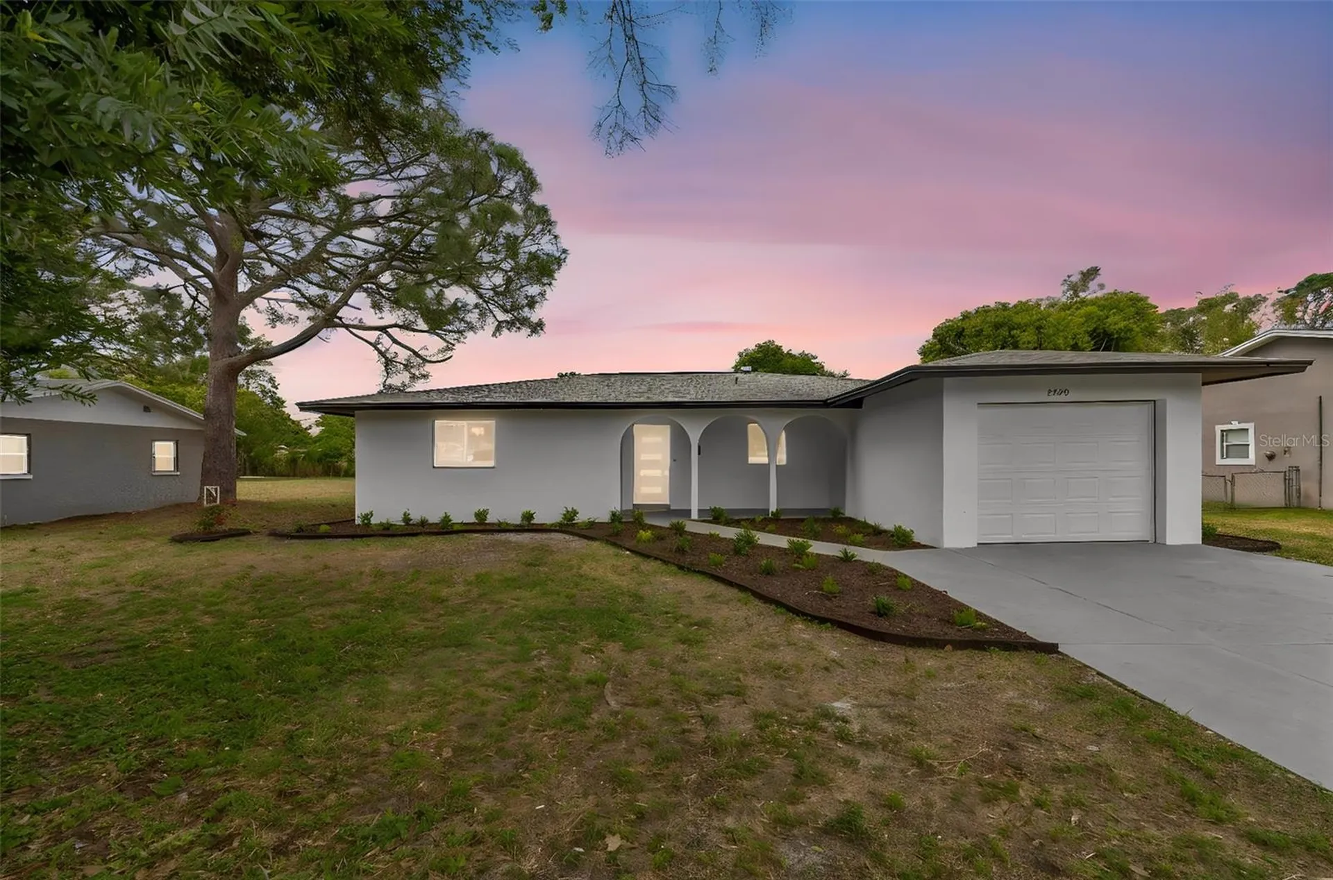 2550 Gomaz Way S St Petersburg FL 33712
