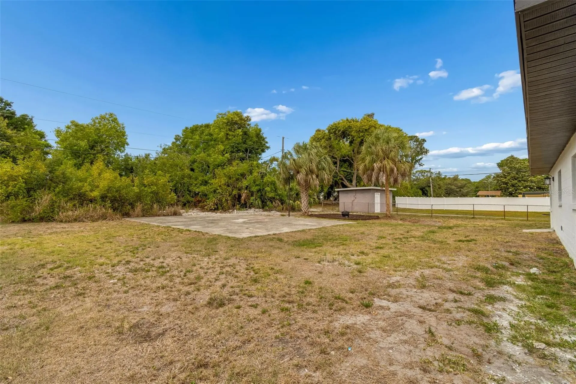 2550 Gomaz Way S St Petersburg FL 33712