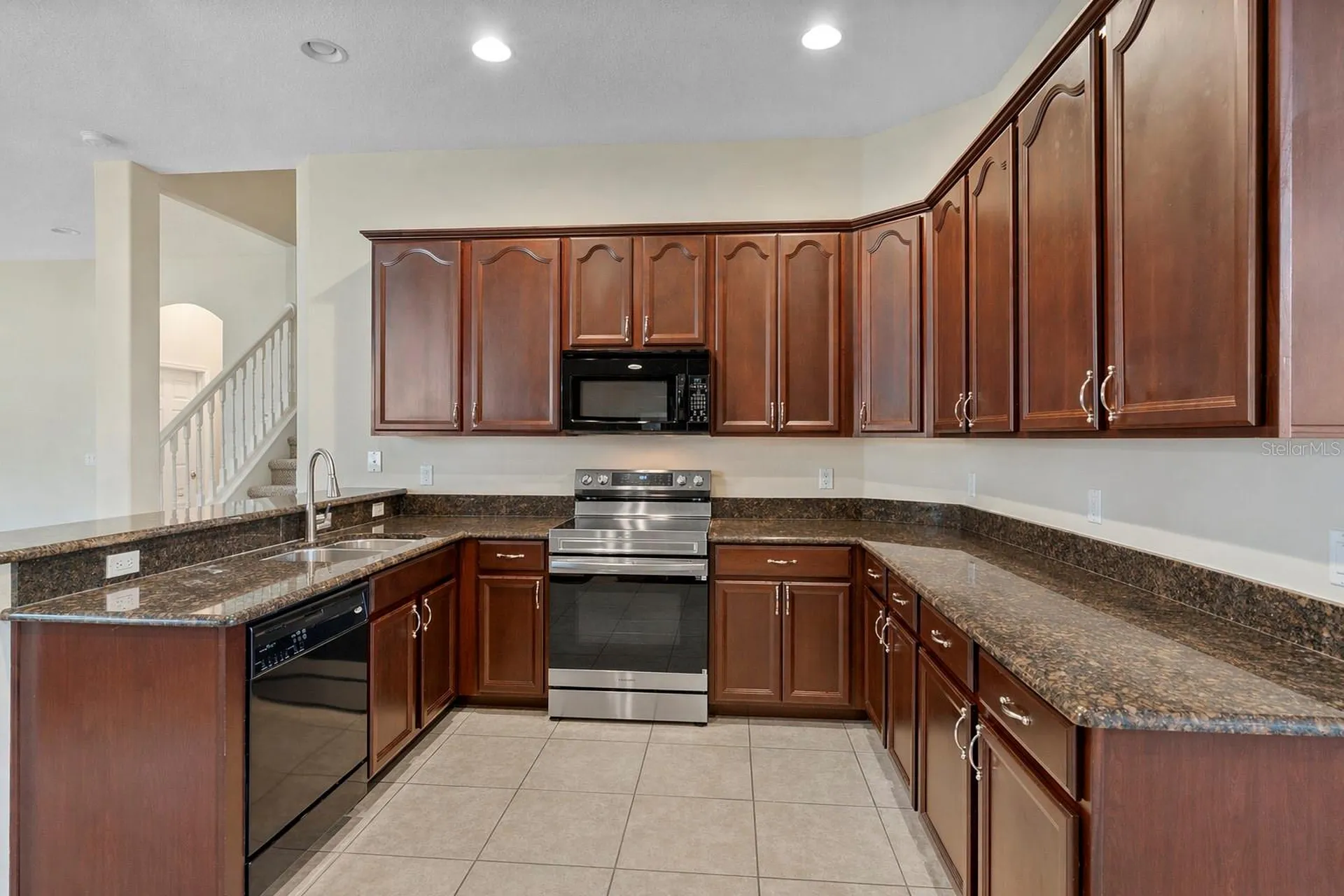 925 Bainbridge Loop Winter Garden FL 34787