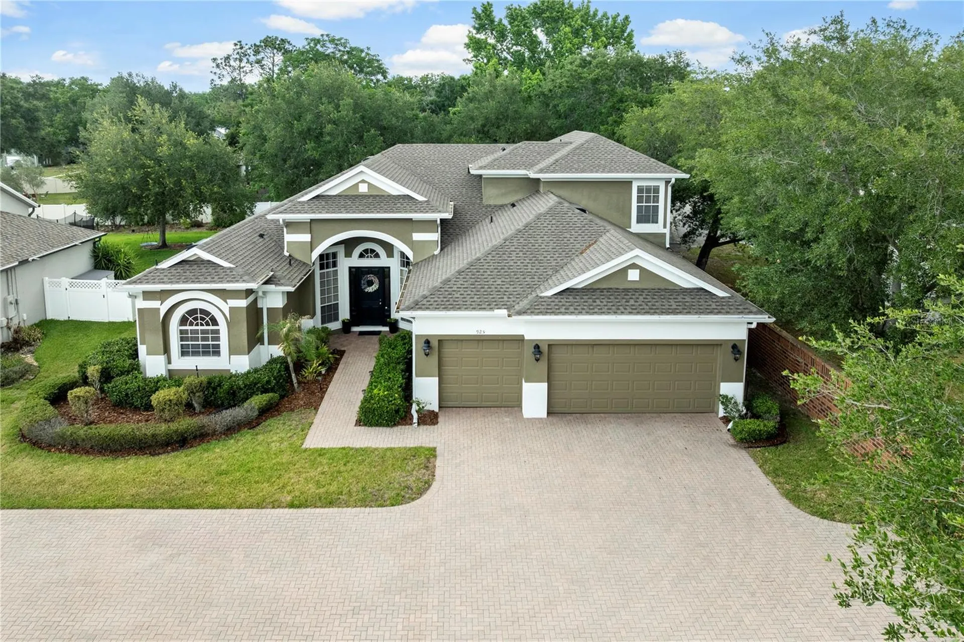 925 Bainbridge Loop Winter Garden FL 34787