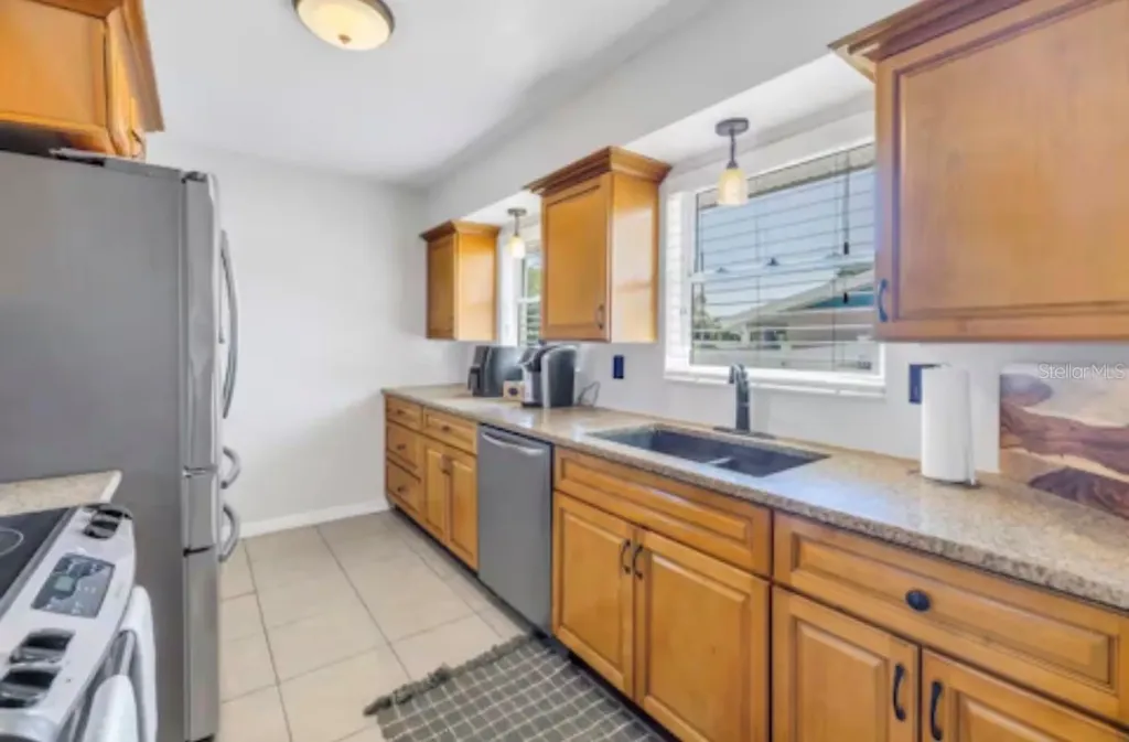 8199 115th Street Seminole FL 33772