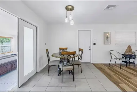 8199 115th Street Seminole FL 33772