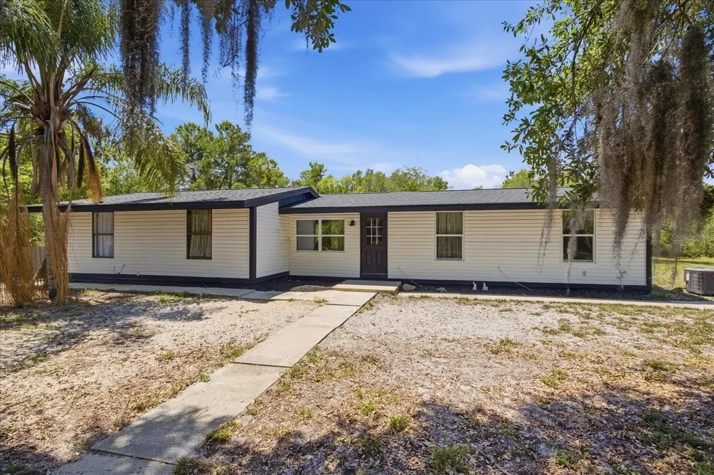 160 Deerpath Road Debary FL 32713
