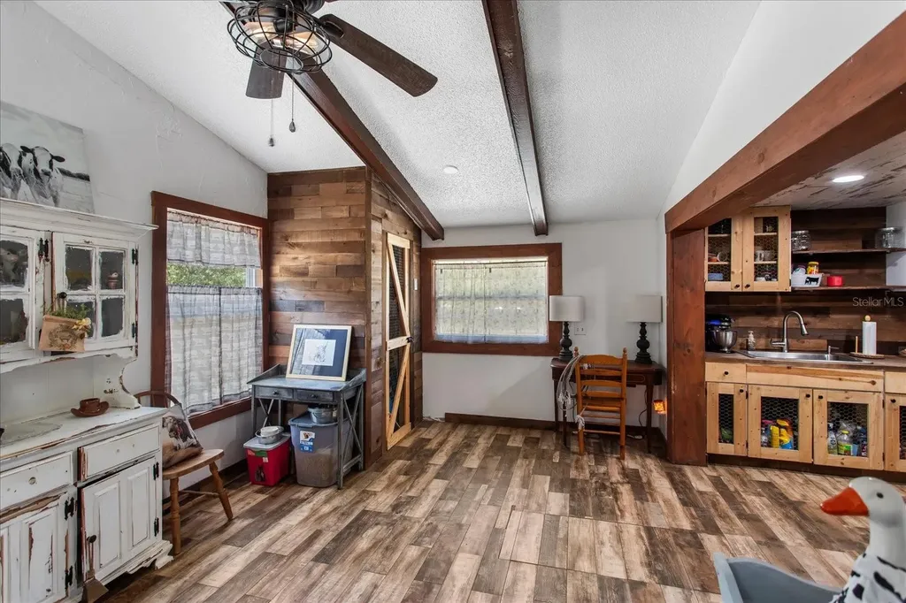 160 Deerpath Road Debary FL 32713