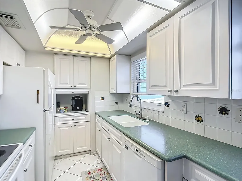 1255 Tarpon Center Drive Venice FL 34285