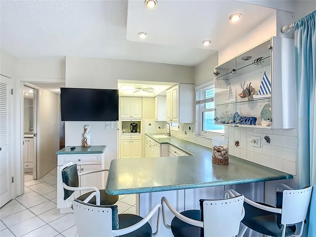 1255 Tarpon Center Drive Venice FL 34285
