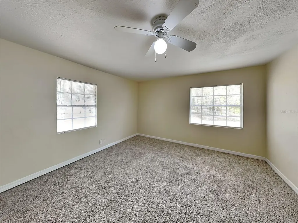 1385 Dean Street Mulberry FL 33860
