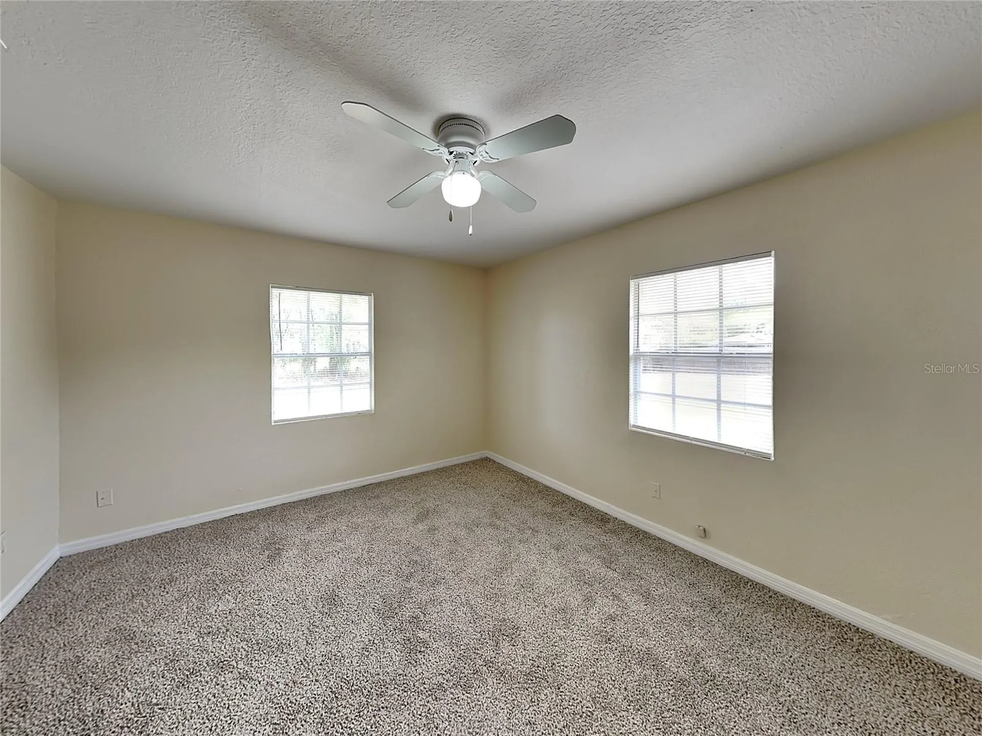 1385 Dean Street Mulberry FL 33860