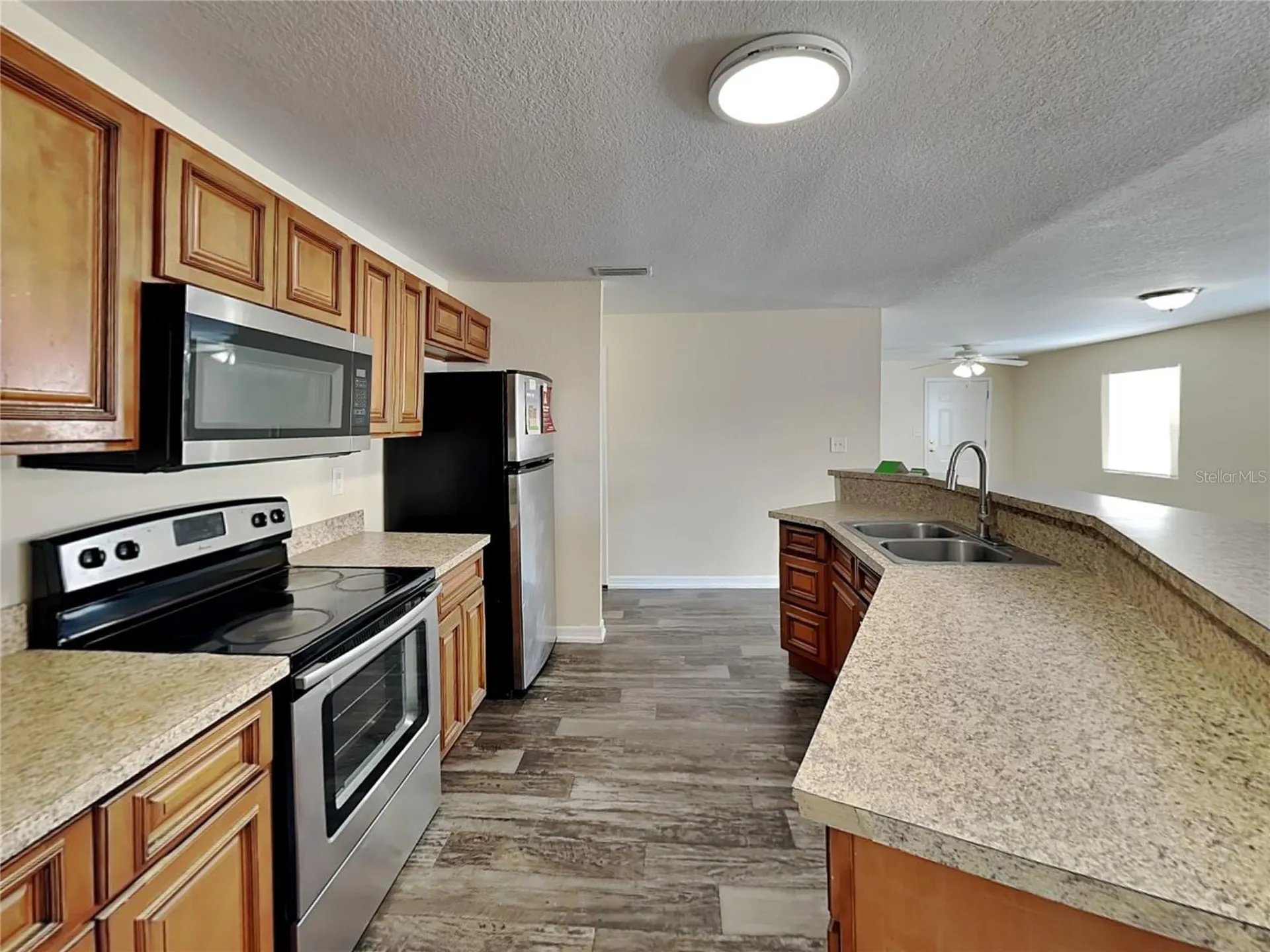 1385 Dean Street Mulberry FL 33860