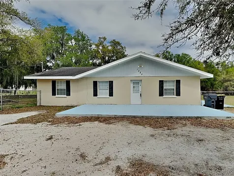 1385 Dean Street Mulberry FL 33860