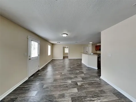 1385 Dean Street Mulberry FL 33860