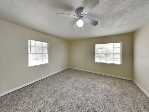 1385 Dean Street Mulberry FL 33860