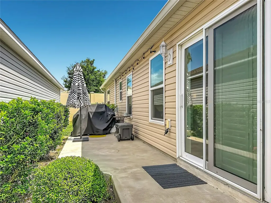 6231 Atkinson Lane The Villages FL 32163