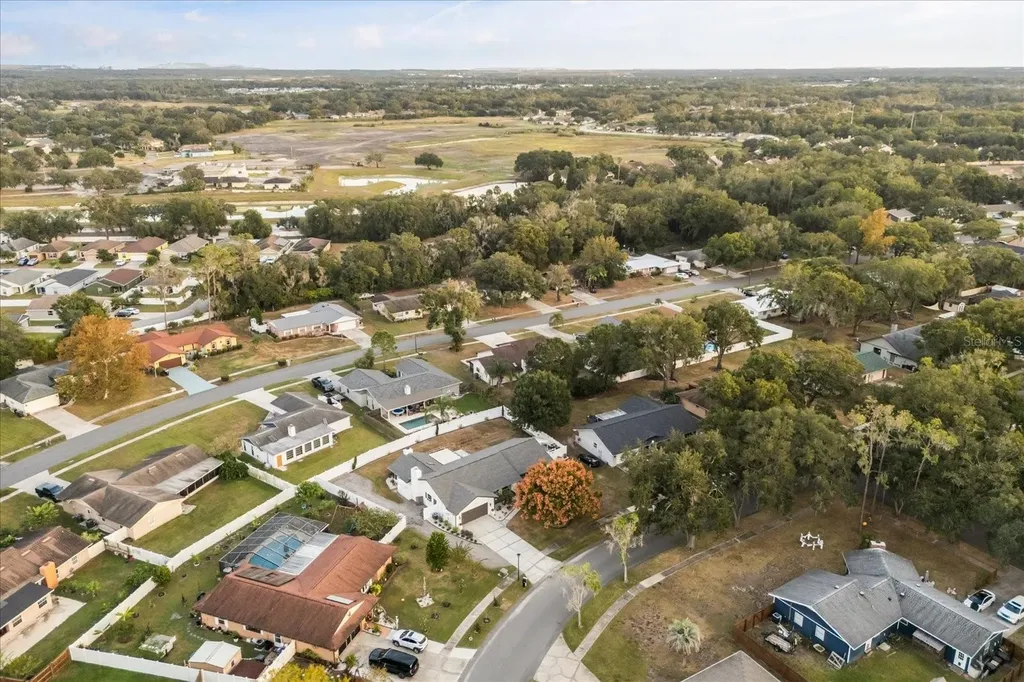 4102 Stonehenge Road Mulberry FL 33860