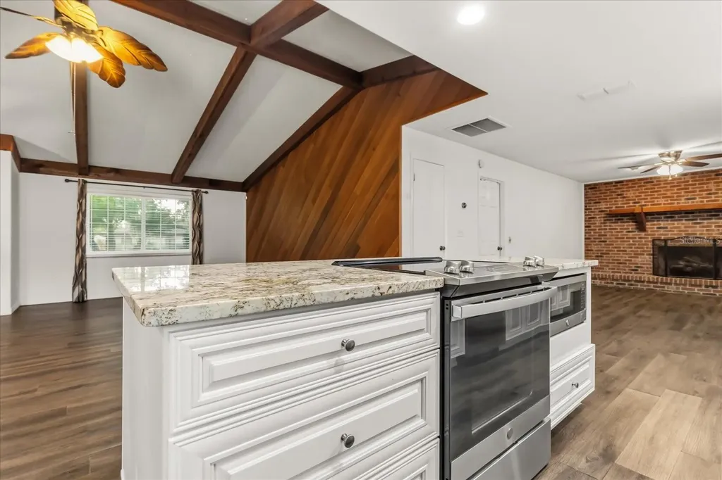 4102 Stonehenge Road Mulberry FL 33860