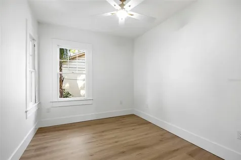 2507 N Ridgewood Avenue Tampa FL 33602