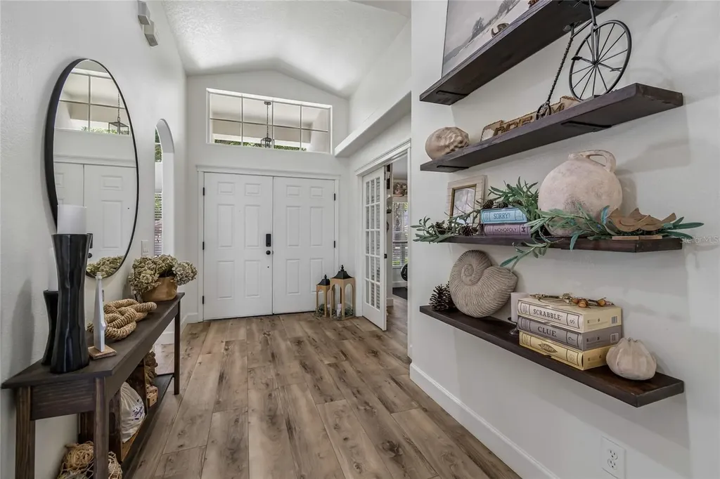 6128 Whimbrelwood Drive Lithia FL 33547