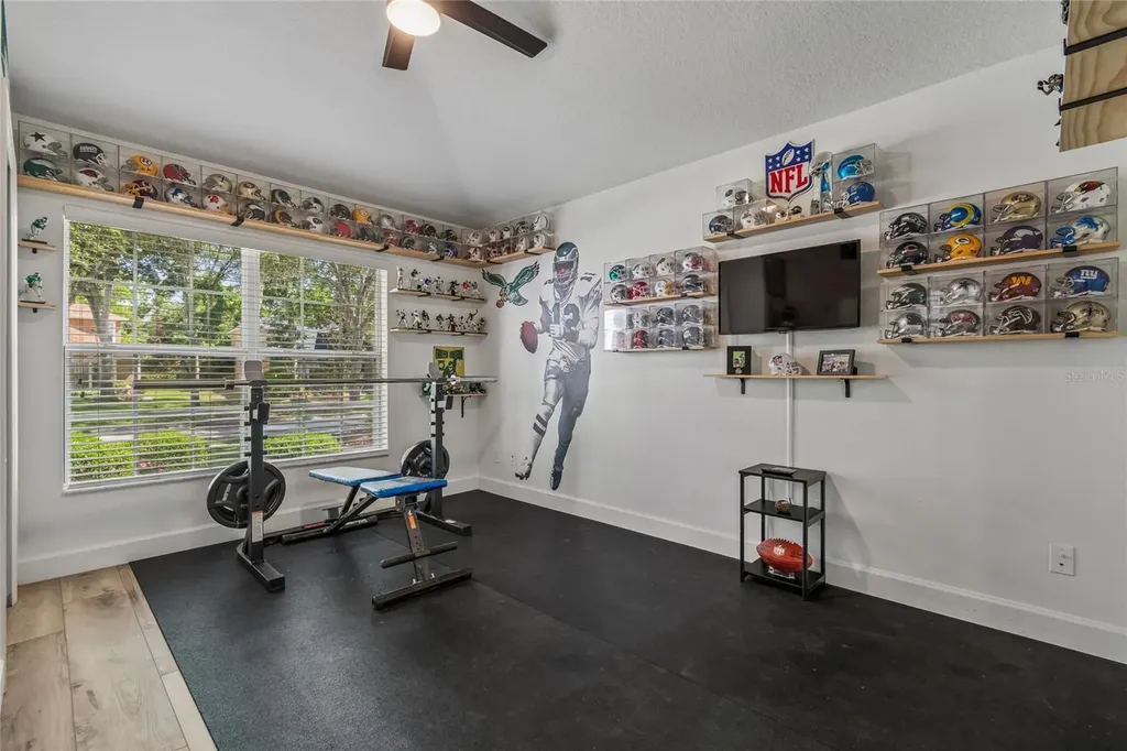 6128 Whimbrelwood Drive Lithia FL 33547