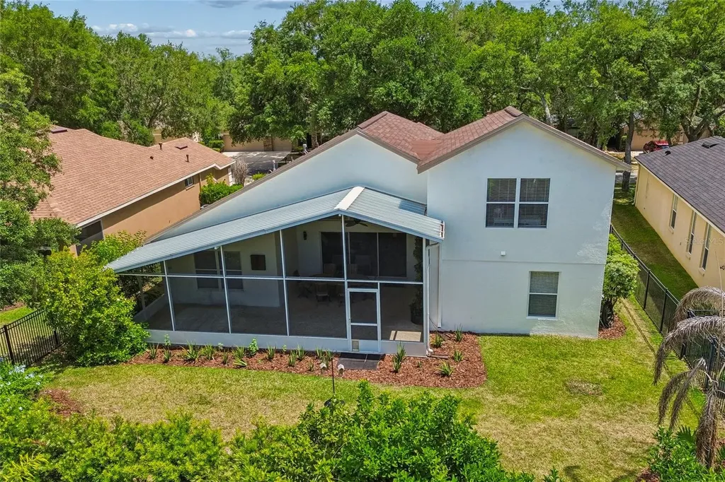 6128 Whimbrelwood Drive Lithia FL 33547