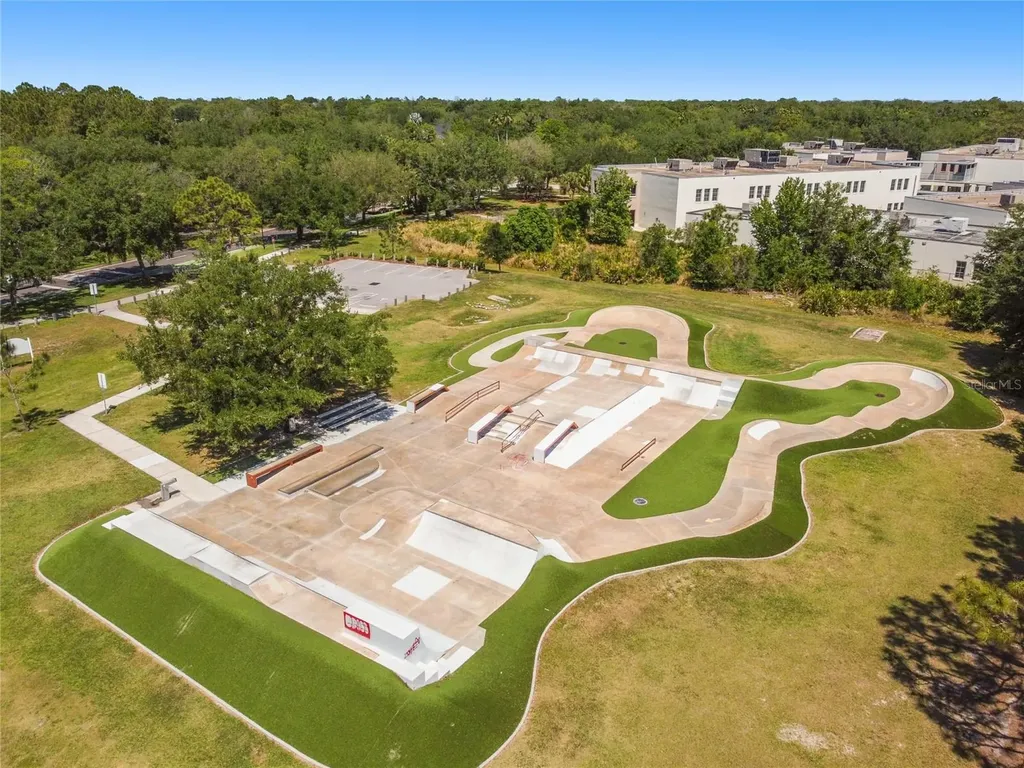 6128 Whimbrelwood Drive Lithia FL 33547