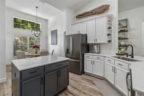 6128 Whimbrelwood Drive Lithia FL 33547