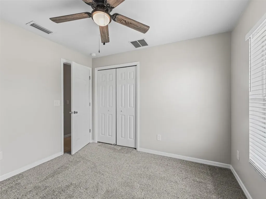 27 Juniper Loop Terrace Ocala FL 34480