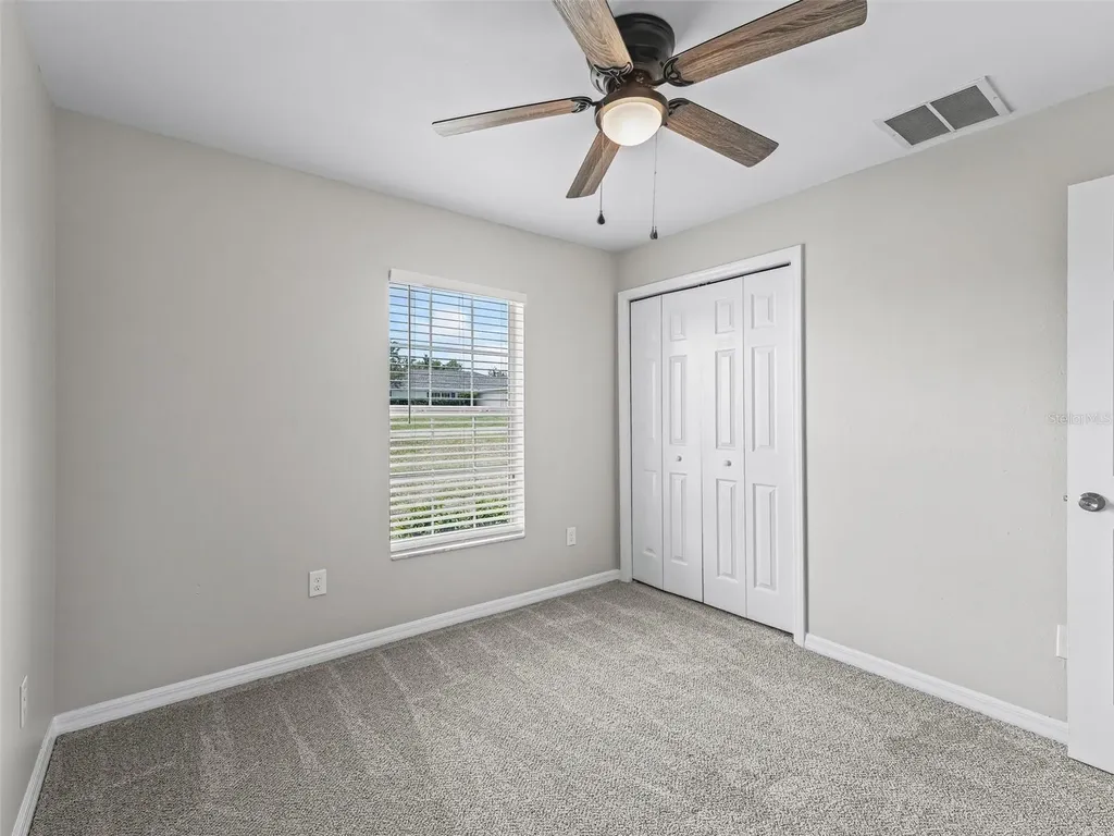 27 Juniper Loop Terrace Ocala FL 34480