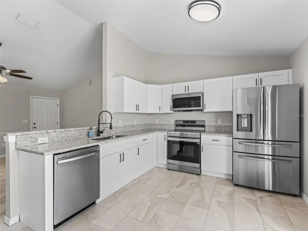 27 Juniper Loop Terrace Ocala FL 34480