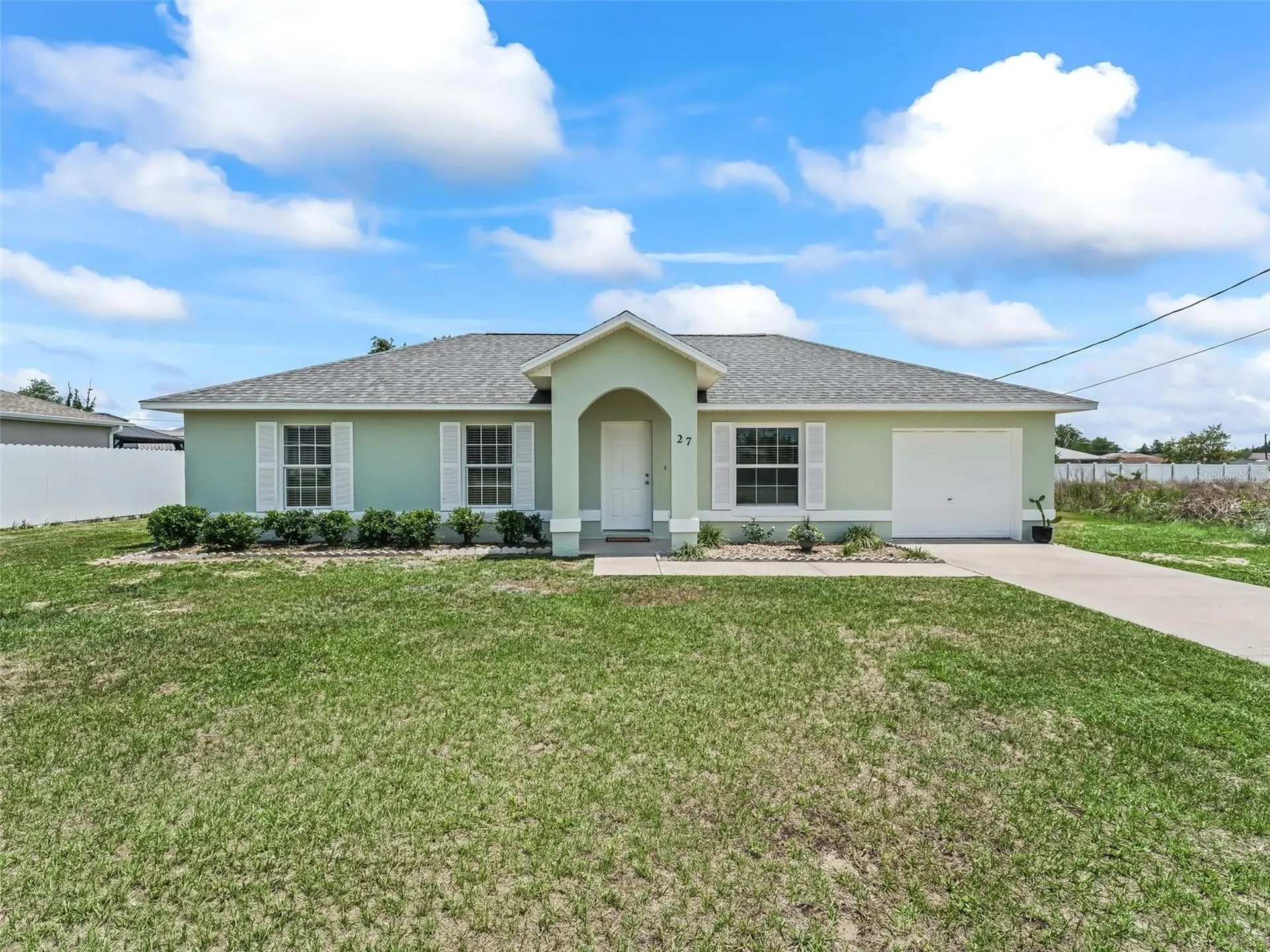 27 Juniper Loop Terrace Ocala FL 34480