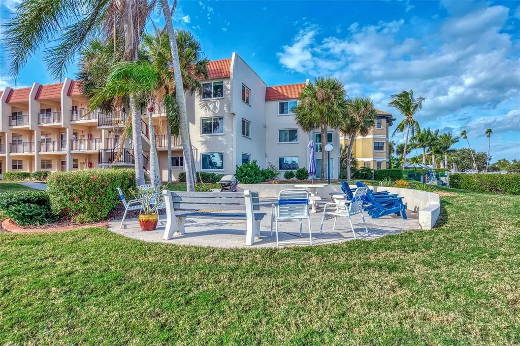 260 Santa Maria Street Venice FL 34285