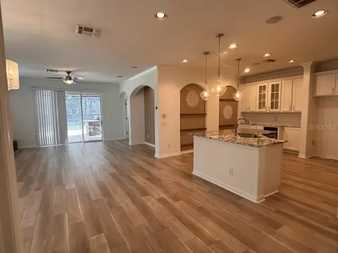 11107 Green Park Circle Tampa FL 33626