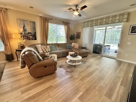 11107 Green Park Circle Tampa FL 33626