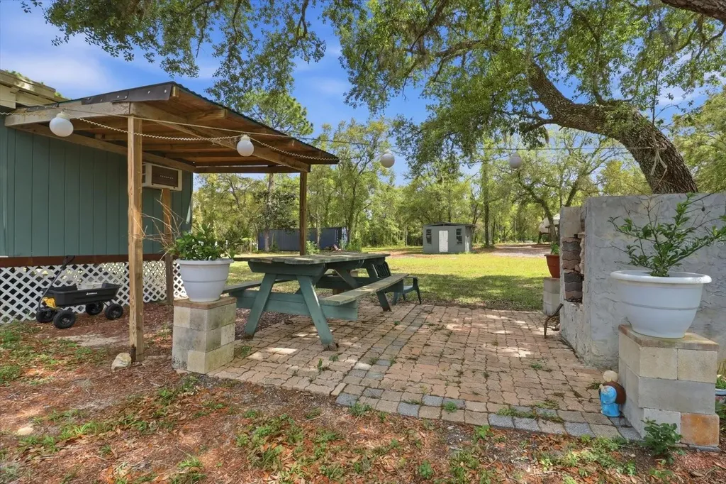 12360 Redrose Avenue Weeki Wachee FL 34614