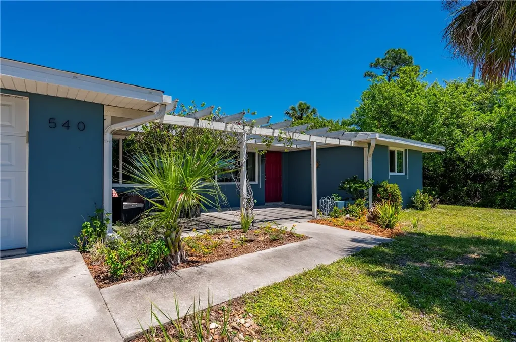 540 Grove Avenue NW Port Charlotte FL 33952