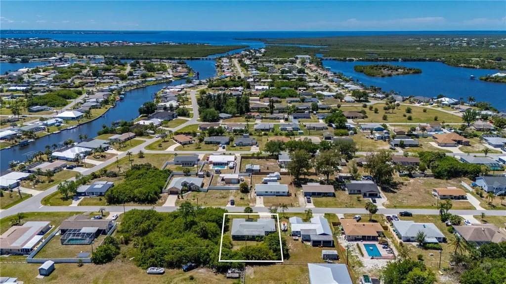 540 Grove Avenue NW Port Charlotte FL 33952
