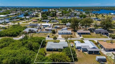 540 Grove Avenue NW Port Charlotte FL 33952